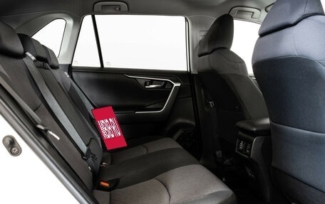 Toyota RAV4, 2019 год, 3 199 000 рублей, 20 фотография