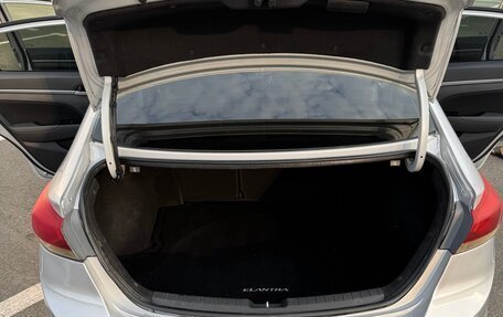 Hyundai Elantra VI рестайлинг, 2017 год, 1 485 000 рублей, 11 фотография