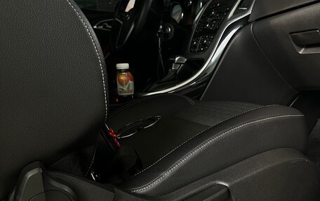 Opel Astra J, 2012 год, 1 180 000 рублей, 27 фотография