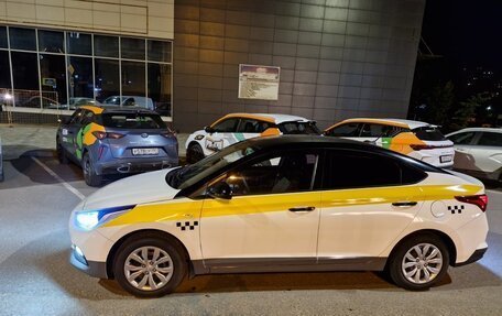 Hyundai Solaris II рестайлинг, 2019 год, 890 000 рублей, 5 фотография