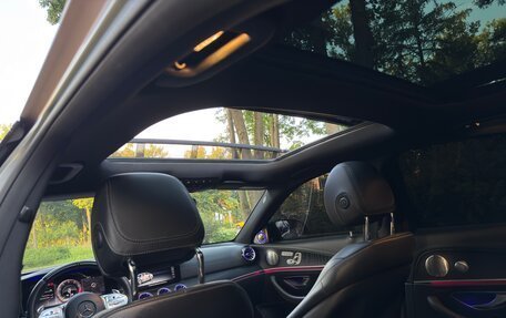 Mercedes-Benz E-Класс AMG, 2018 год, 4 450 000 рублей, 16 фотография