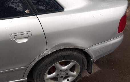 Audi A4, 1998 год, 220 000 рублей, 6 фотография