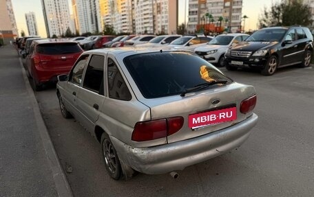Ford Escort V, 1999 год, 150 000 рублей, 2 фотография