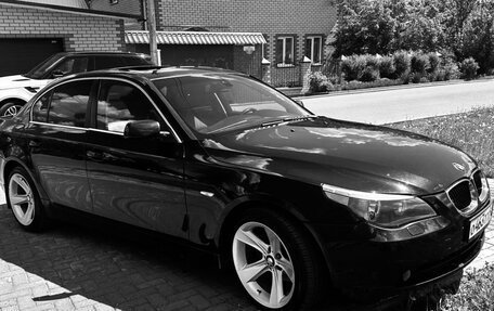 BMW 5 серия, 2005 год, 1 350 000 рублей, 4 фотография