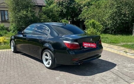 BMW 5 серия, 2005 год, 1 350 000 рублей, 6 фотография