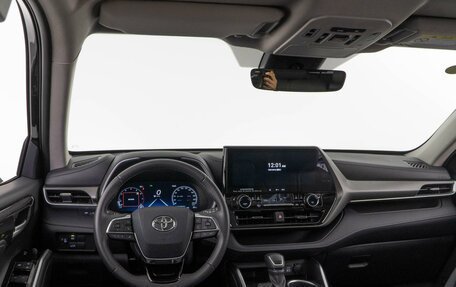 Toyota Highlander, 2024 год, 5 190 000 рублей, 6 фотография