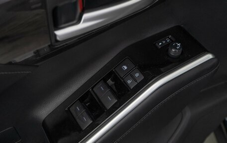 Toyota Highlander, 2024 год, 5 190 000 рублей, 18 фотография