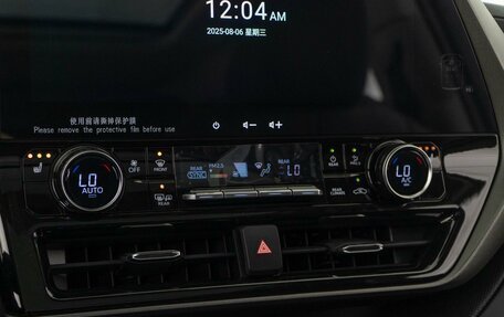 Toyota Highlander, 2024 год, 5 190 000 рублей, 20 фотография