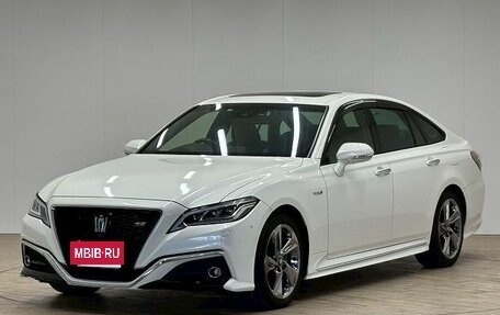 Toyota Crown, 2019 год, 2 660 999 рублей, 2 фотография