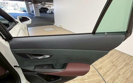 Toyota Crown, 2019 год, 2 660 999 рублей, 17 фотография