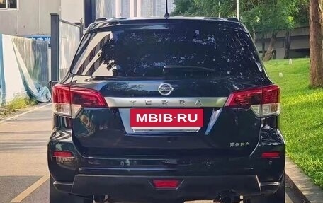 Nissan Terra, 2021 год, 2 800 000 рублей, 4 фотография
