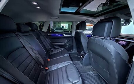 Volkswagen Passat CC, 2021 год, 2 085 000 рублей, 14 фотография