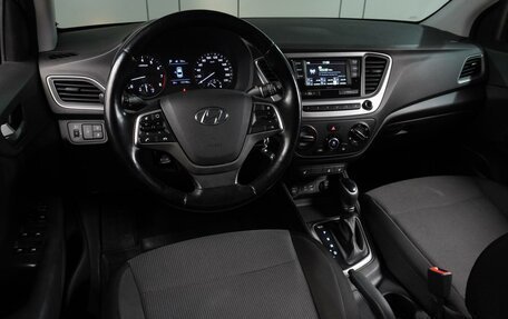 Hyundai Solaris II рестайлинг, 2017 год, 1 299 000 рублей, 6 фотография