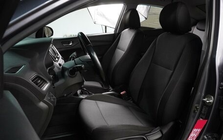 Hyundai Solaris II рестайлинг, 2017 год, 1 299 000 рублей, 10 фотография