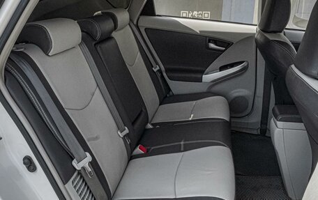Toyota Prius, 2010 год, 1 079 000 рублей, 8 фотография