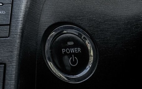 Toyota Prius, 2010 год, 1 079 000 рублей, 14 фотография