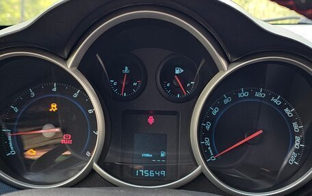 Chevrolet Cruze II, 2012 год, 610 000 рублей, 13 фотография