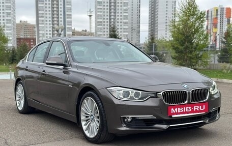 BMW 3 серия, 2011 год, 2 000 000 рублей, 3 фотография