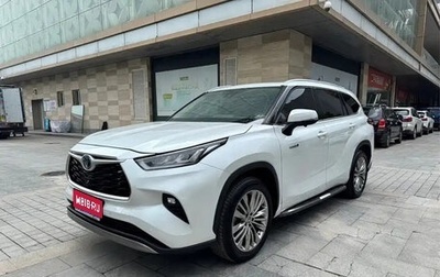 Toyota Highlander, 2023 год, 3 125 000 рублей, 1 фотография