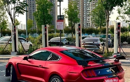 Ford Mustang VI рестайлинг, 2022 год, 2 100 777 рублей, 6 фотография