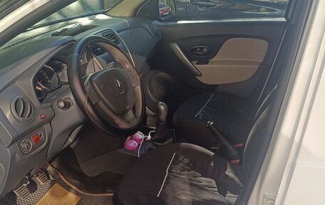 Renault Logan II, 2016 год, 479 999 рублей, 11 фотография