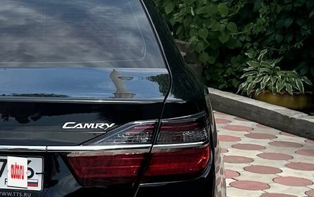 Toyota Camry, 2017 год, 2 300 000 рублей, 2 фотография