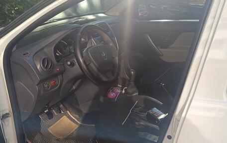 Renault Logan II, 2016 год, 479 999 рублей, 12 фотография