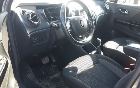 Renault Kaptur I рестайлинг, 2016 год, 1 330 000 рублей, 8 фотография