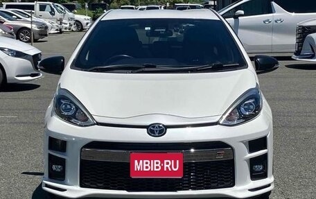 Toyota Aqua I, 2018 год, 1 070 999 рублей, 1 фотография