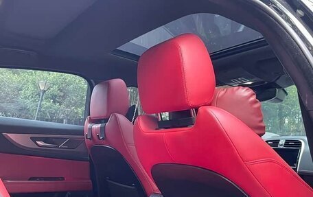 Jaguar XE I рестайлинг, 2022 год, 2 590 000 рублей, 14 фотография
