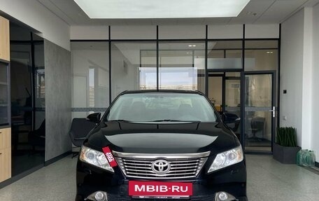 Toyota Camry, 2013 год, 1 850 000 рублей, 4 фотография