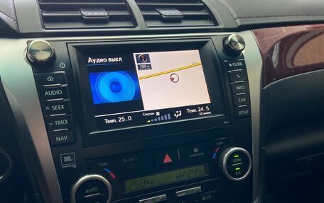 Toyota Camry, 2013 год, 1 850 000 рублей, 14 фотография