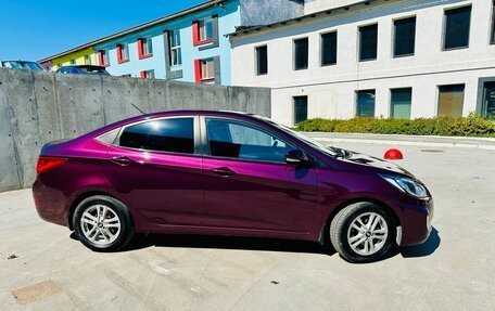 Hyundai Solaris II рестайлинг, 2011 год, 645 000 рублей, 3 фотография