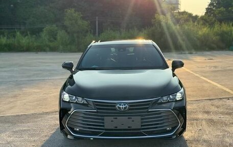 Toyota Avalon, 2021 год, 2 190 000 рублей, 2 фотография