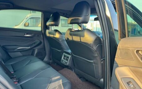 Toyota Avalon, 2021 год, 2 190 000 рублей, 14 фотография