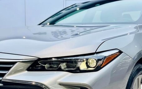 Toyota Avalon, 2021 год, 2 275 000 рублей, 2 фотография