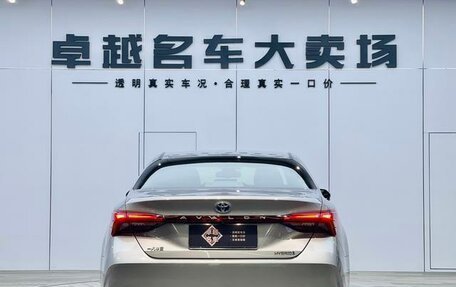Toyota Avalon, 2021 год, 2 275 000 рублей, 6 фотография