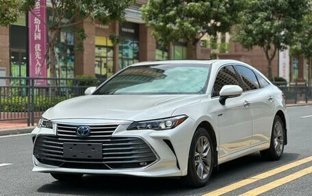 Toyota Avalon, 2021 год, 2 290 000 рублей, 1 фотография