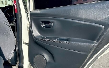 Toyota Vitz, 2017 год, 910 000 рублей, 25 фотография