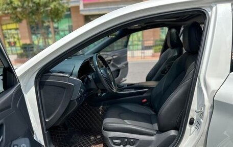 Toyota Avalon, 2021 год, 2 290 000 рублей, 13 фотография