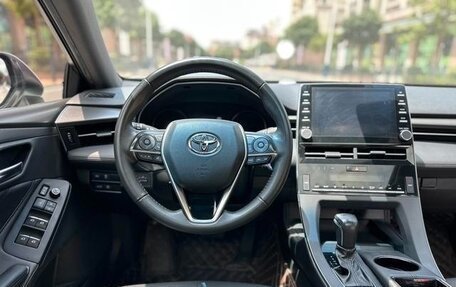 Toyota Avalon, 2021 год, 2 290 000 рублей, 18 фотография