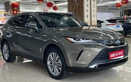 Toyota Harrier, 2021 год, 3 683 000 рублей, 3 фотография