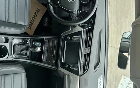 Volkswagen Touran III, 2022 год, 1 700 777 рублей, 8 фотография