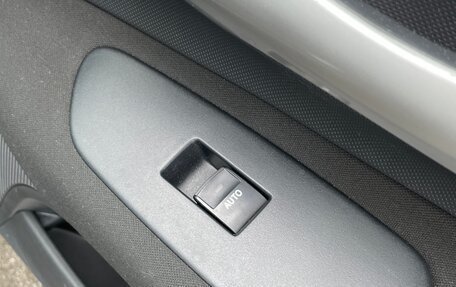 Toyota Auris II, 2011 год, 975 000 рублей, 19 фотография