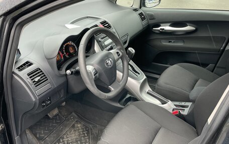 Toyota Auris II, 2011 год, 975 000 рублей, 15 фотография
