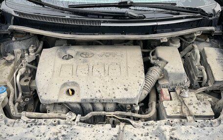 Toyota Auris II, 2011 год, 975 000 рублей, 25 фотография