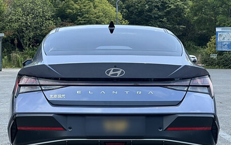Hyundai Elantra, 2023 год, 1 520 325 рублей, 6 фотография