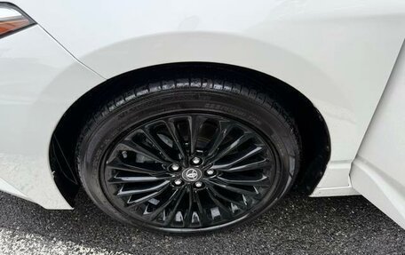 Toyota Avalon, 2022 год, 2 300 000 рублей, 7 фотография