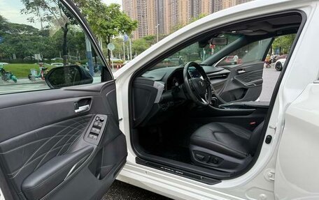 Toyota Avalon, 2022 год, 2 300 000 рублей, 15 фотография