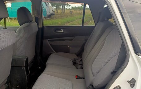Nissan Wingroad III, 2010 год, 660 000 рублей, 1 фотография